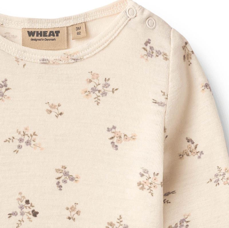 Wheat Heldress Ull Haven eggshell flowers