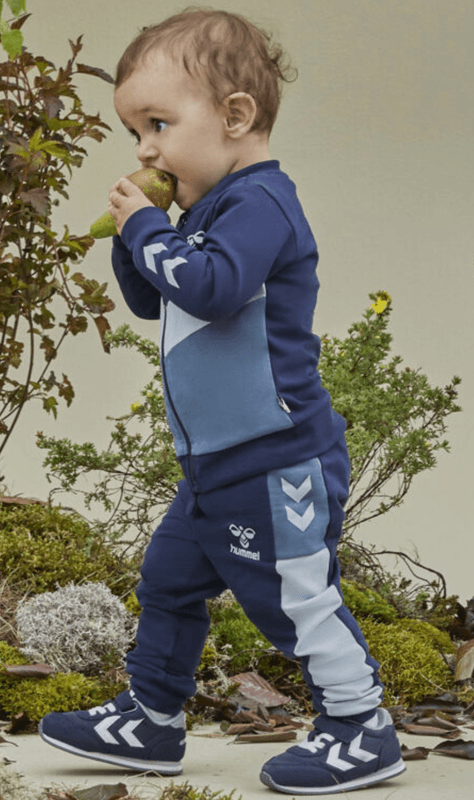 Hummel jakke skye black iris